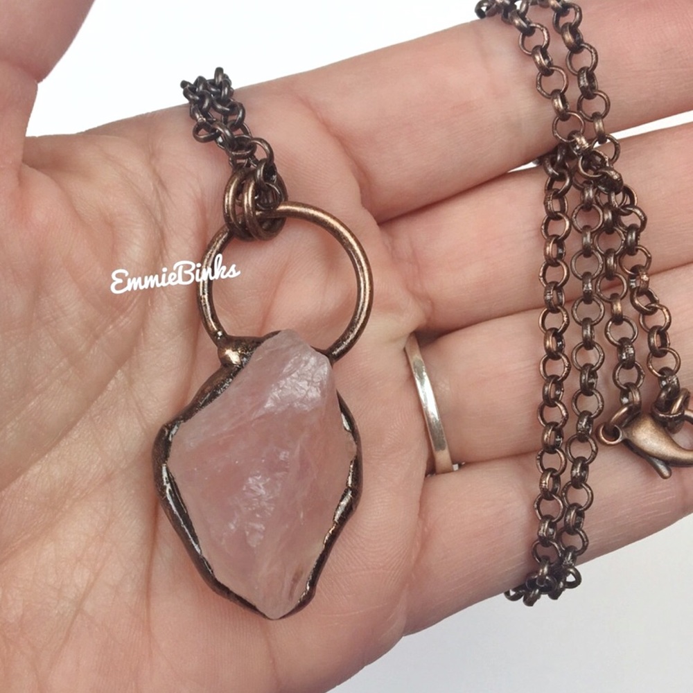New Genuine Rose Quartz Chunk & Copper Geometric Pendant Necklace